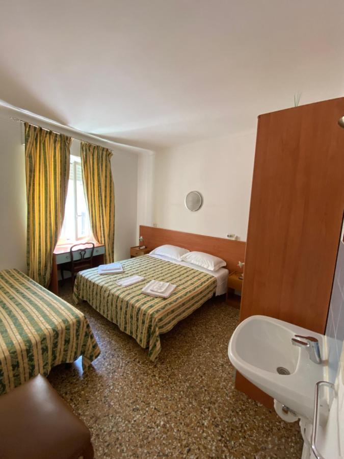 Hotel Primavera Sanremo Exterior photo